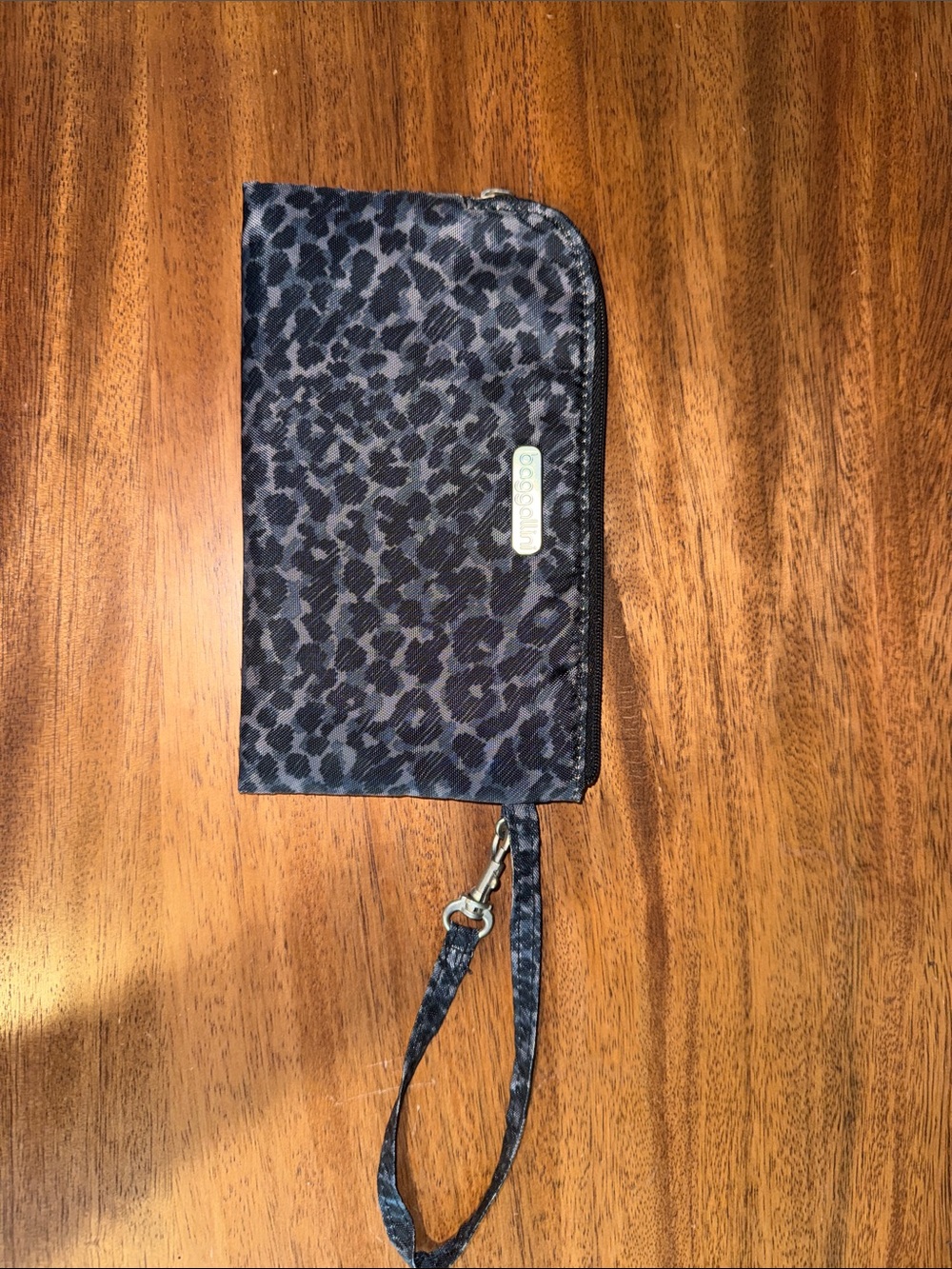 Baggallini Black and Gray Leopard Print Wristlet